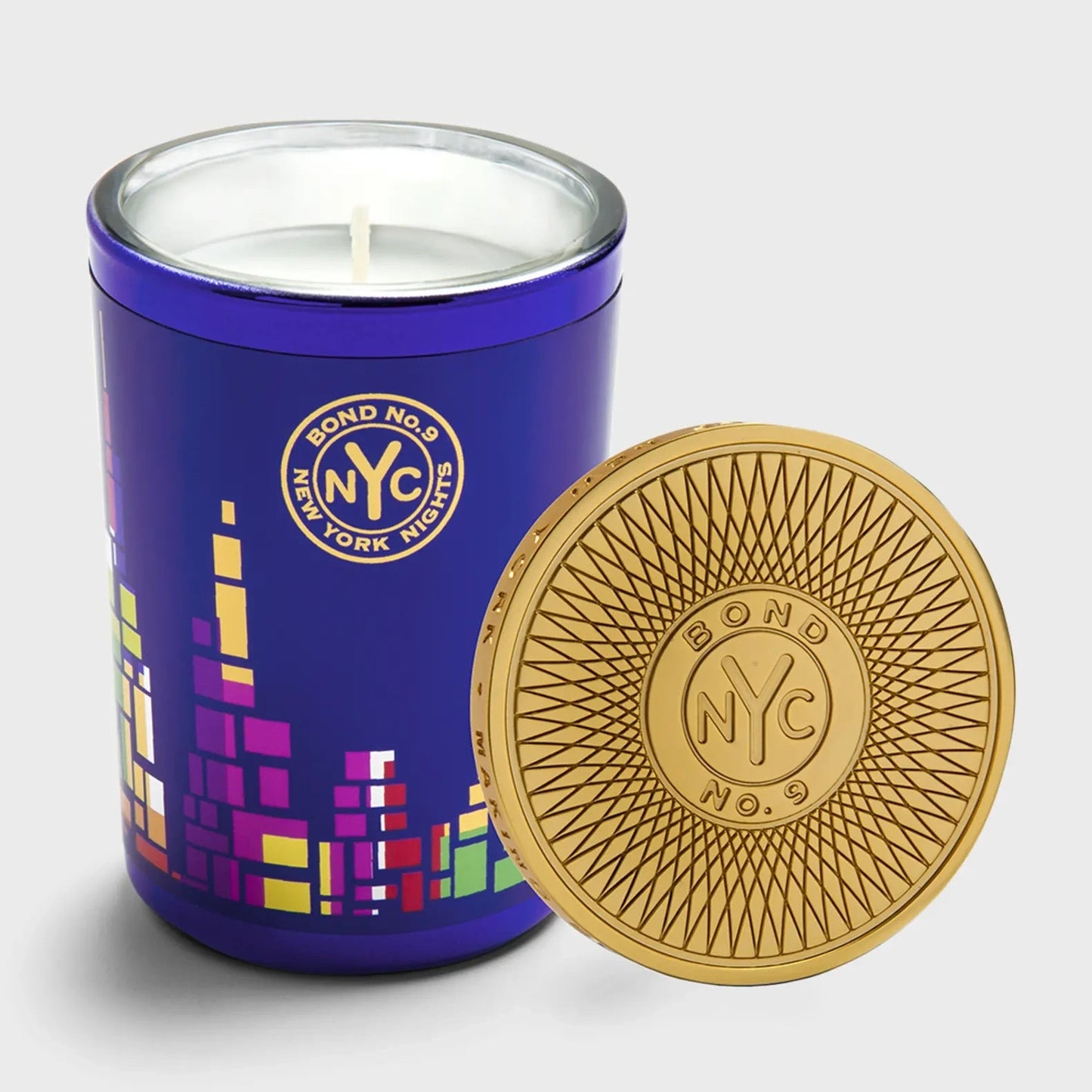 BOND No.9
Bond No. 9 New York Nights Candle 6.4 oz